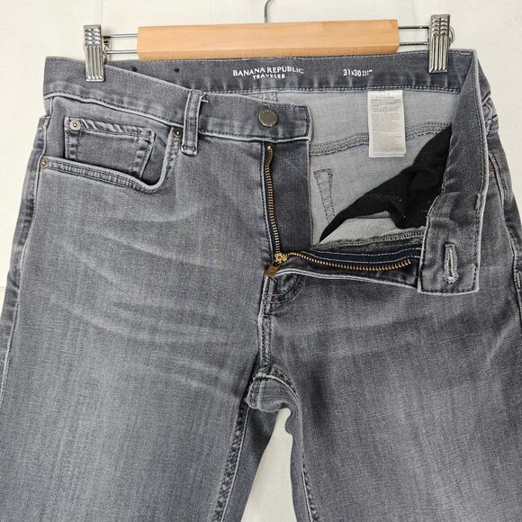 Banana Republic Traveler Dark Vintage Wash Grey Jeans 31x30 Slim Fit 2021 - Picture 3 of 9